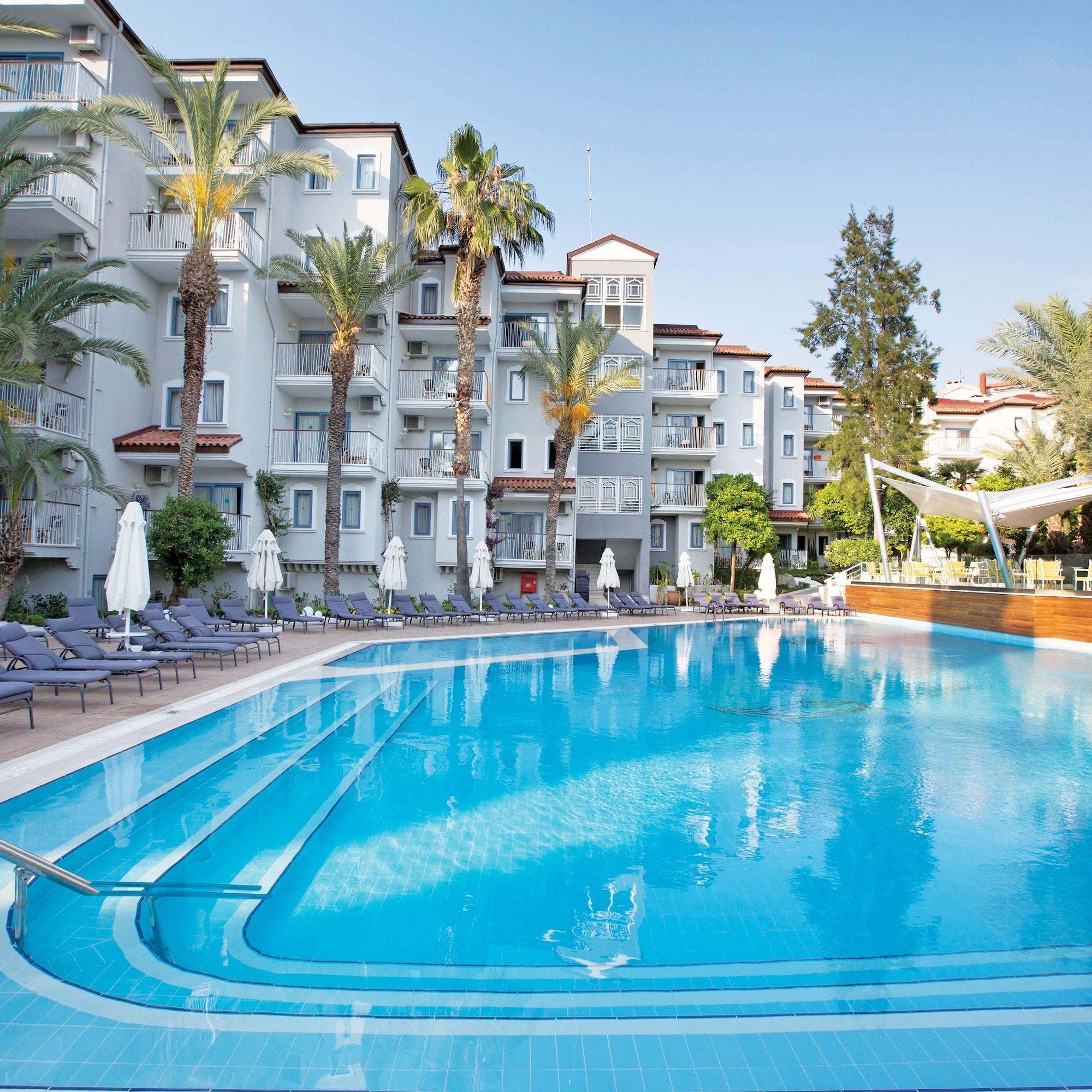 Paloma Marina Suites - Adult Only Kusadası Kültér fotó