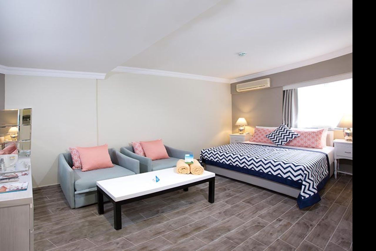 Paloma Marina Suites - Adult Only Kusadası Kültér fotó
